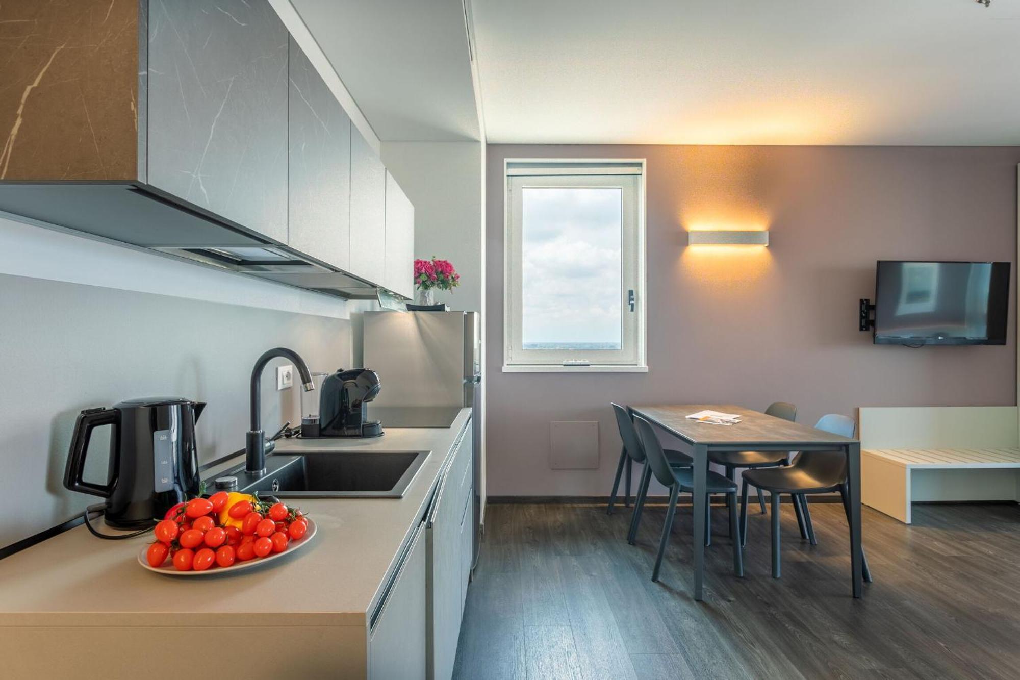 Htm Venice Suite By Halldis Mestre Exterior photo