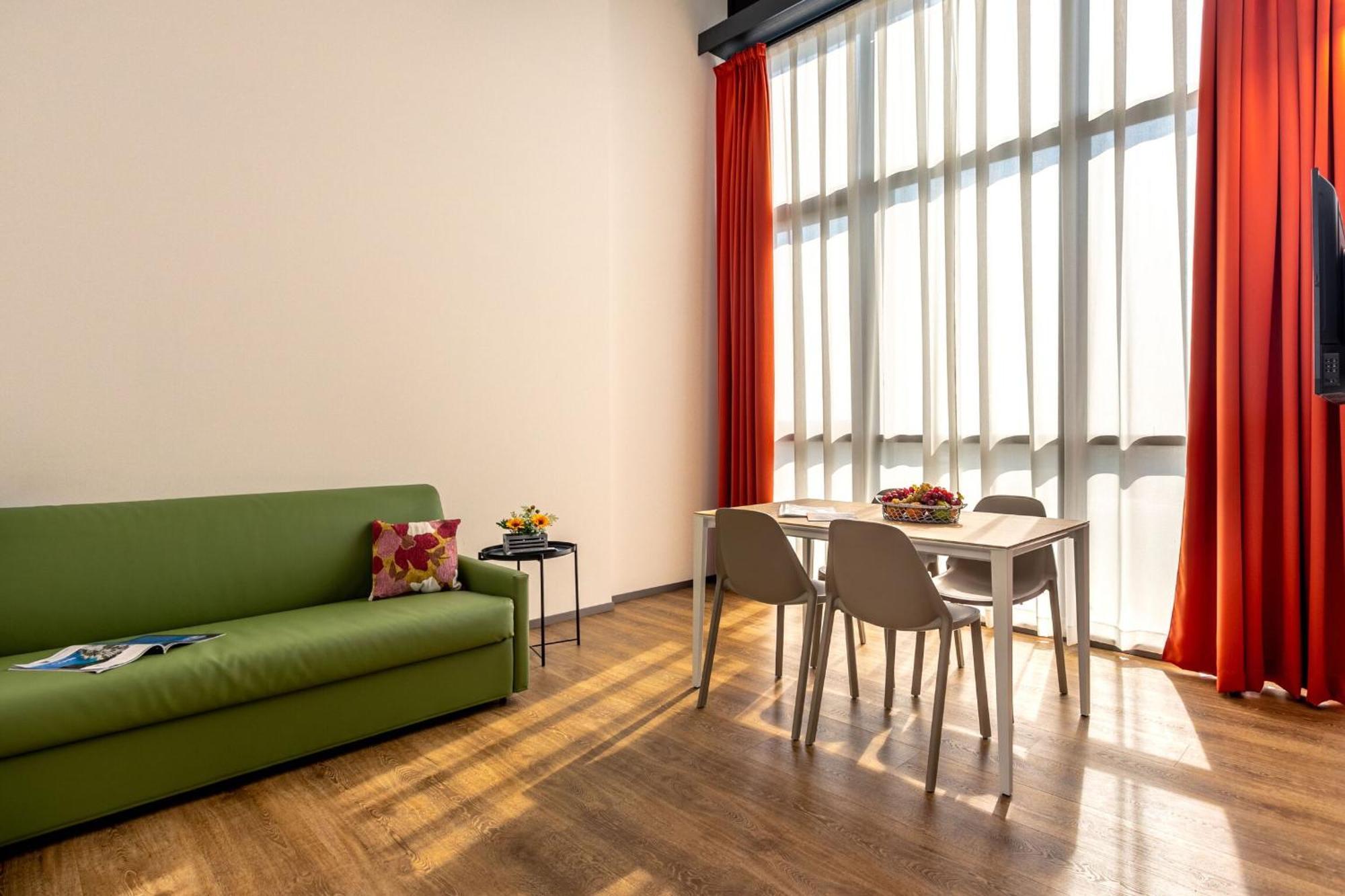 Htm Venice Suite By Halldis Mestre Exterior photo